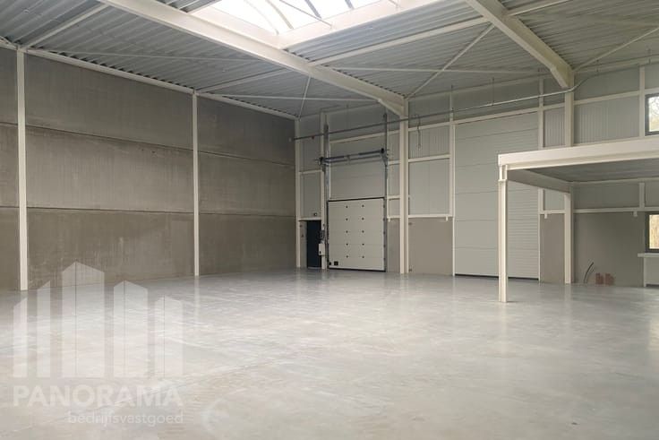 Nieuwbouw KMO-unit van 358 m² met mezzanine nabij de E314 - foto 2