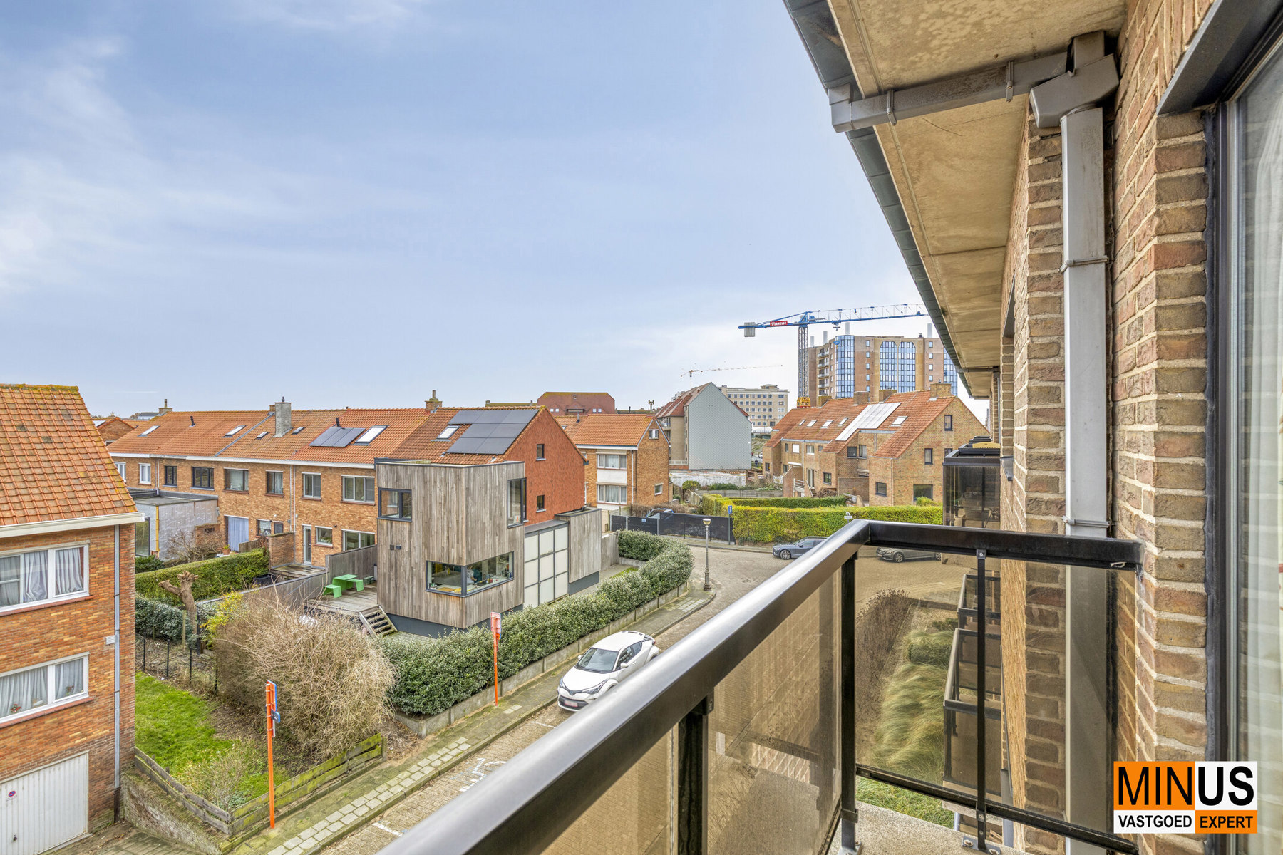 Instapklaar appartement op topligging nabij strand van Mariakerke - foto 2