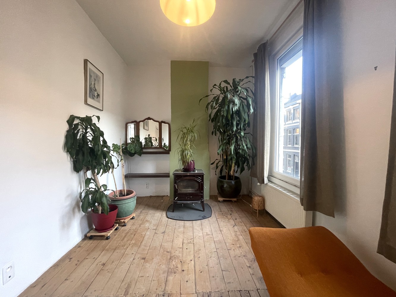 Charmante woning in gezellige woonwijk. - photo 5