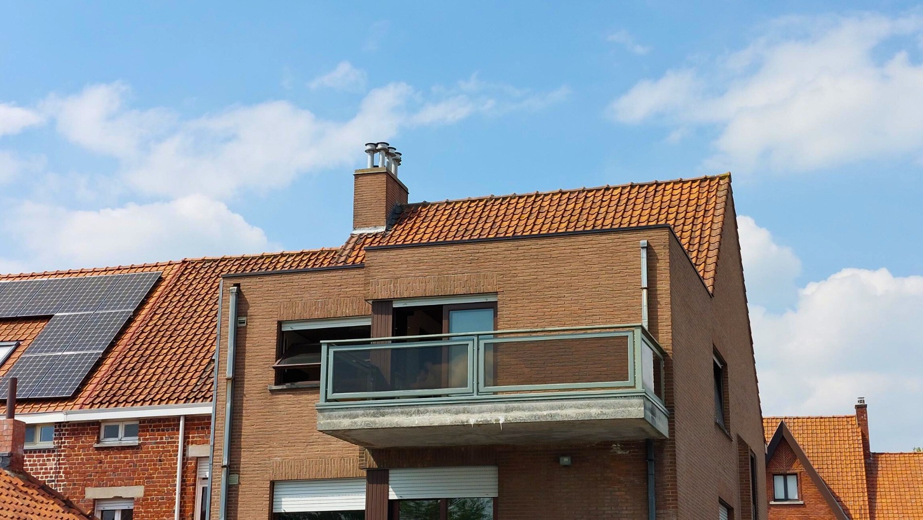 Apartment for rent in Wevelgem with 2 bedrooms - photo 2