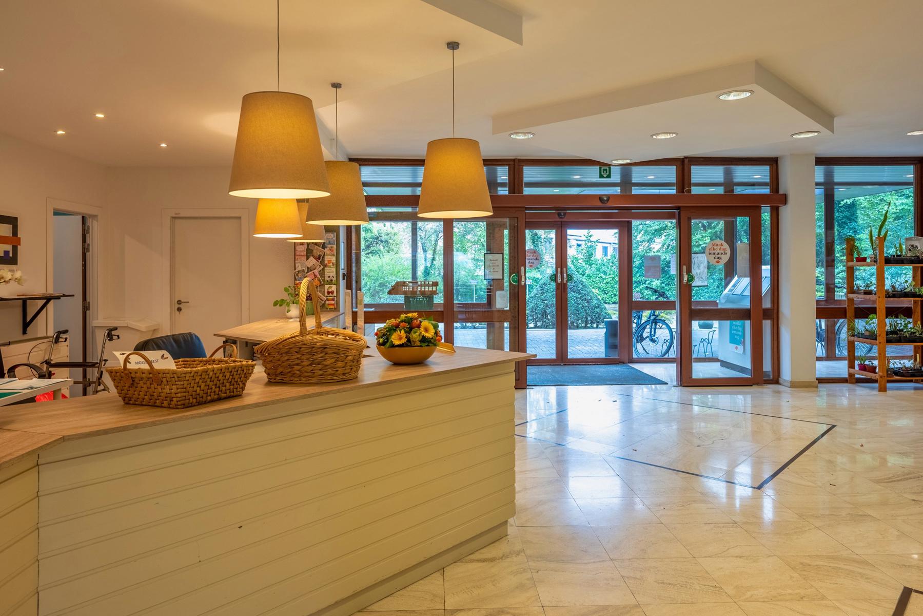 Degelijke serviceflat met terras in Residentie LINDENHOF - foto 4