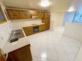 Prachtig Gelijkvloers Appartement op Toplocatie in Geraardsbergen!Op zoek naar een comfortabel, instapklaar appartement op een ideale locatie? Dit...