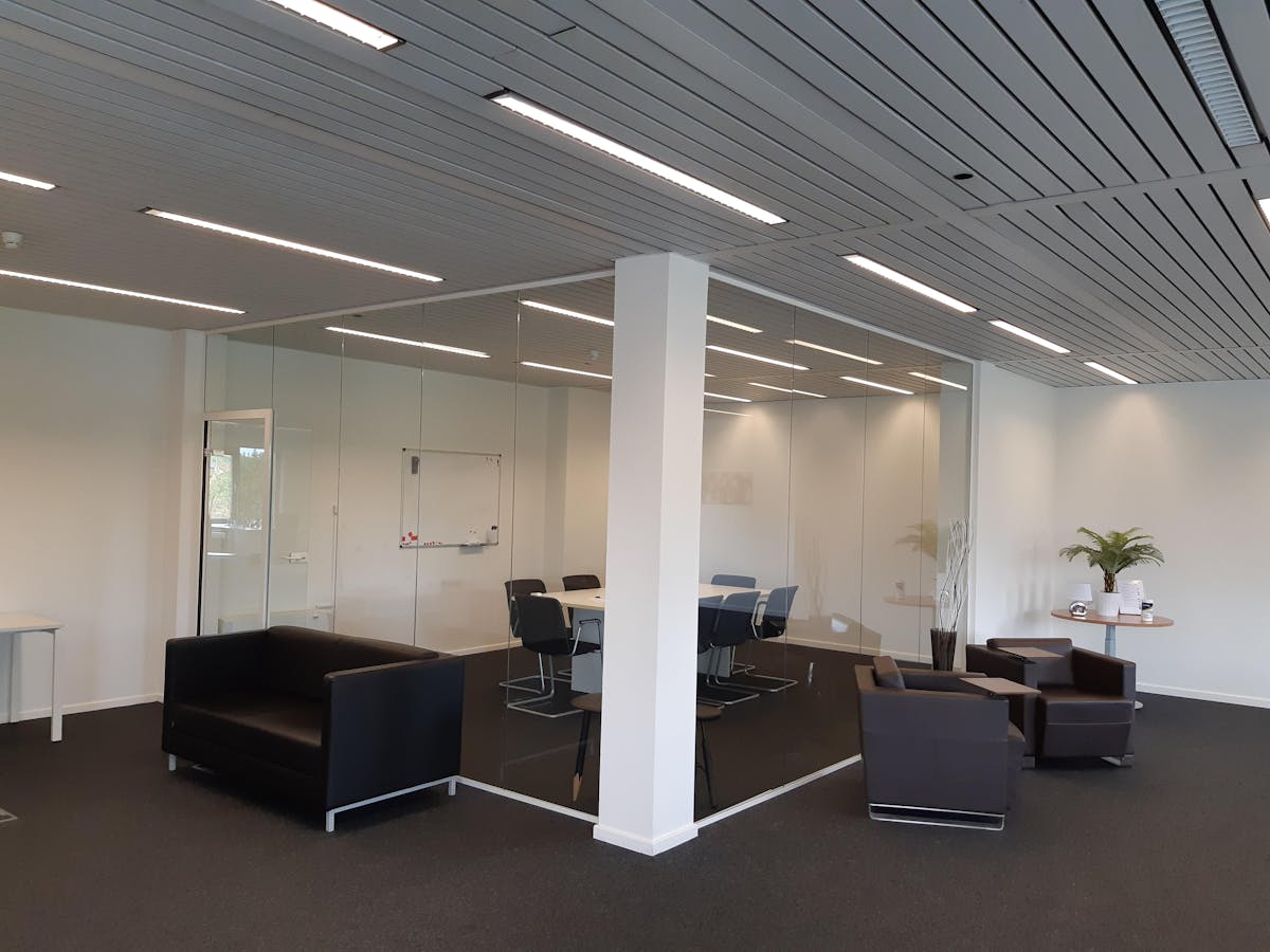Kantoren (15 - 25 m²) te huur vlakbij afrit E40 te Aalst - foto 5