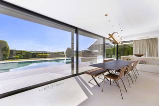 * op de grens met LEUVEN / LINDEN / KORBEEK-LO / KESSEL-LO  * openbaar vervoer (autobus) op 300 m* zeer rustig eenvaks-straatje* volledig omringd...