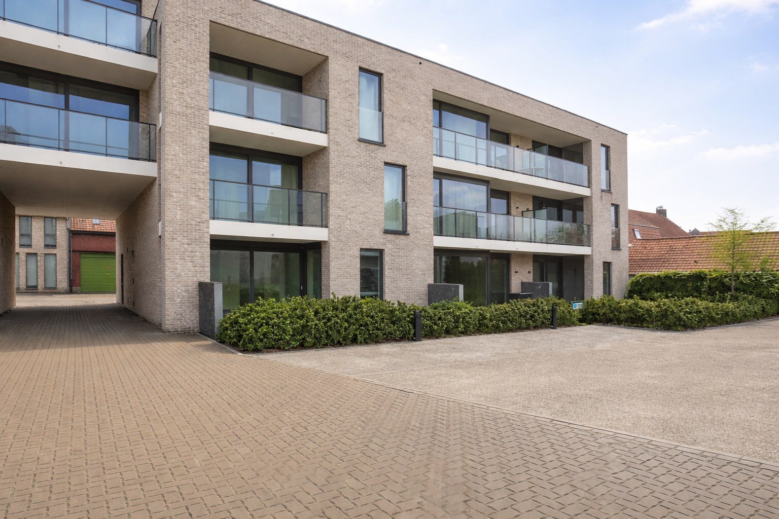 Opbrengsteigendom bestaande uit 12 nieuwbouwappartementen - foto 2