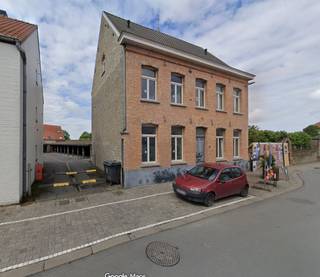 Gelegen achteraan de oude pastorie te Cathilleweg 91, bieden wij een carport te huur aan. De huurprijs is 65 euro + 21% btw. Verbruikskosten...