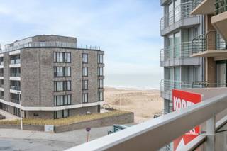 [[ DIT PAND NEEMT DEEL AAN DE ERA OPEN HUIZEN DAG OP 14/3 VAN 13:00 TOT 14:00 ]]Te koop: ruim 3 slaapkamer appartement in Sint-Idesbald, met prachtig...