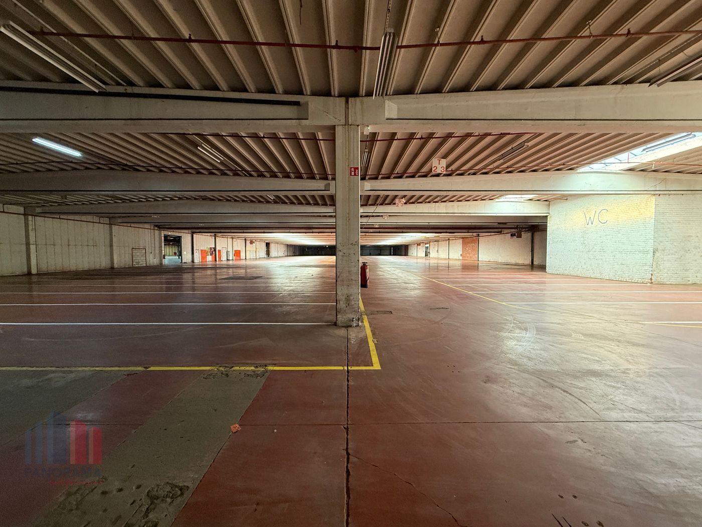 Bedrijfsgebouw op topligging met visibiliteit van de E17 te Sint-Niklaas - foto 3