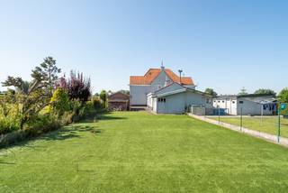 Charmante te renoveren woning met prachtig zicht te koop in LendeledeDe woning heeft een bewoonbare oppervlakte van 152 m² en is gelegen op een...