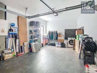 Prachtige BEN-woning te huur (Bijna Energie Neutraal) vlakbij het centrum van Hoeilaart met 4 slaapkamers, 2 badkamers en garage!...