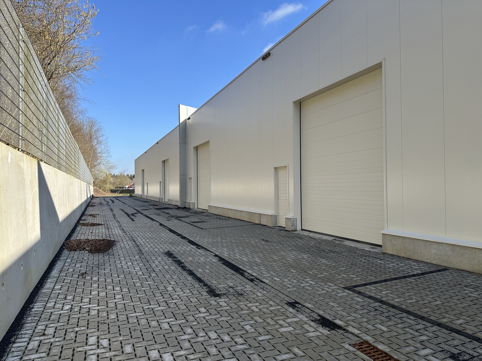 Unit van 221 m² in een nieuw KMO-park! - foto 2