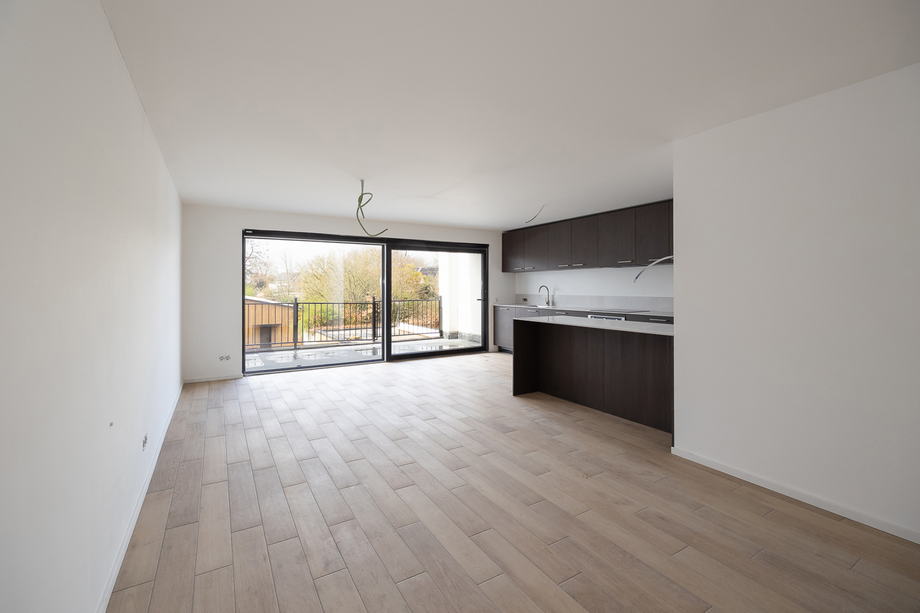 VOLLEDIG GERENOVEERD 1 SLAAPKAMER APPARTEMENT MET TERRAS - foto 3