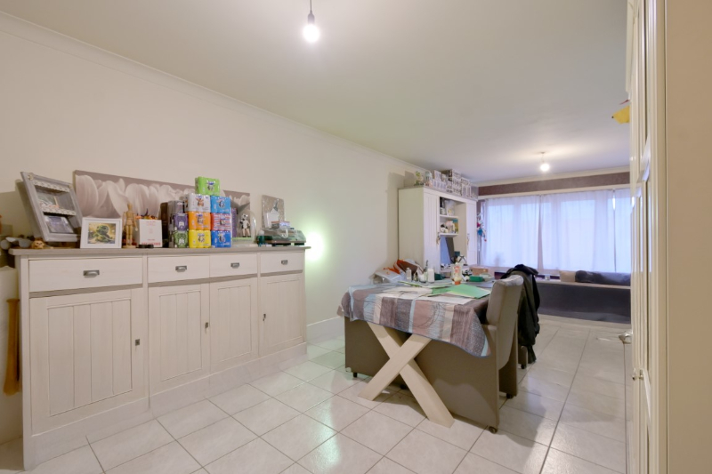 Apartment for sale in Sint-Niklaas with 2 bedrooms - photo 5