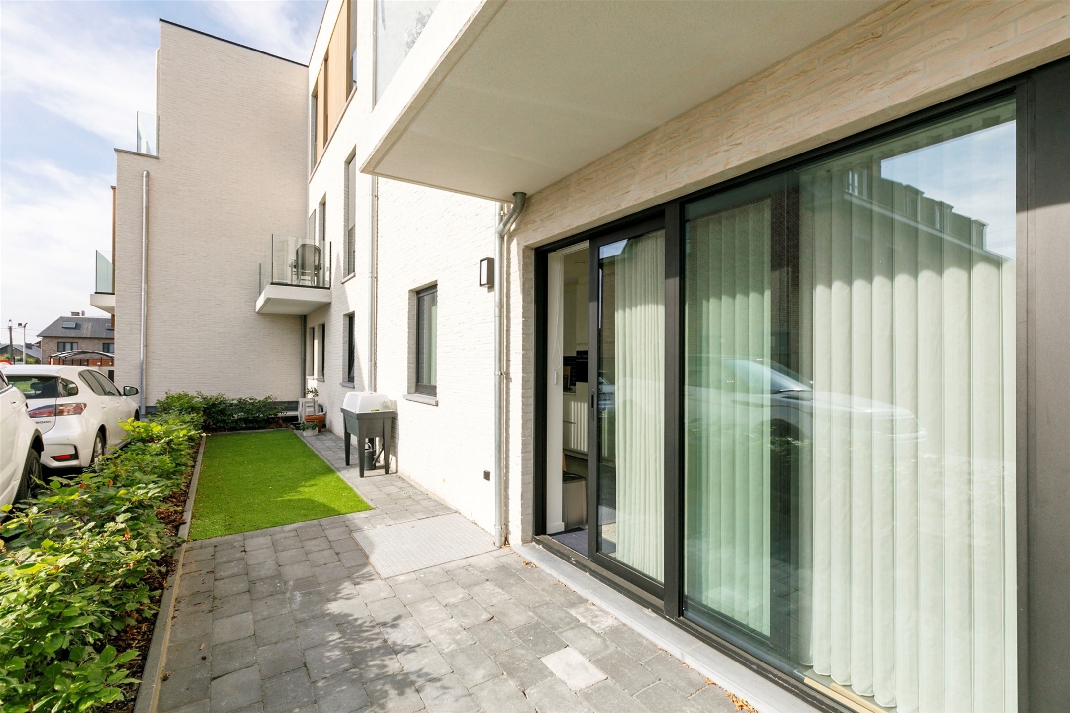 Instapklaar gelijkvloers appartement van 101m² met terras! - foto 4