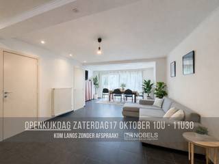 <span><span><strong>🏠 Ontdek je nieuwe thuis tijdens het weekend van de OPENKIJKDAGEN!<br />📅 Zaterdag 17 oktober⏰ 10u - 11u30<br />📌 Vrij toegankelijk – GEEN afspraak nodig<br />📞 Wil je eerder al een kijkje nemen? Bel ons op ☎️ 055 30 92 90</strong></span></span><br /><br />BETAALBARE OPBRENGSTEIGENDOM met 2 aparte huisnummers op een UITERST CENTRALE LIGGING nabij het centrum van Oudenaarde. Dit INSTAPKLARE pand combineert een GELIJKVLOERSE HANDELS-/PRAKTIJKRUIMTE van ca. 72 m² met een RUIM DUPLEX-APPARTEMENT van ca. 110 m², ideaal als INVESTERING of voor wie WONEN EN WERKEN wil combineren. Het appartement is REEDS VERHUURD, wat zorgt voor een ONMIDDELLIJK RENDEMENT. Op het gelijkvloers biedt de inkom toegang tot een apart toilet, droge kelder en een OPEN HANDELSRUIMTE die flexibel kan worden ingericht, met achteraan een ingerichte keuken, badkamer en koer. Via een aparte ingang bereikt u het duplex-appartement met een ruime leefruimte, ingerichte keuken en gastentoilet op de eerste verdieping. Op de tweede verdieping bevinden zich 2 SLAAPKAMERS en een ingerichte badkamer. Dankzij de STRATEGISCHE LIGGING nabij winkels, scholen, openbaar vervoer en belangrijke invalswegen geniet deze eigendom van een UITSTEKENDE BEREIKBAARHEID en VISIBILITEIT. Een VEELZIJDIG INVESTERINGSPAND met AANTREKKELIJK POTENTIEEL in het hart van Oudenaarde.<br /><br />Adres: Diependale 24 te Oudenaarde<br /><br />EPC: appartement label C, Praktijkruimte label D, G-score en P-score B, Geen renovatieverplichting van toepassing