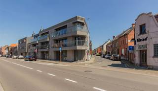 Trendy en instapklaar 2-slaapkamerappartement in het landelijke Oudegem – interessante investering of ideale woonstBent u op zoek naar een stijlvol...