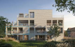 Dit appartement maakt deel uit van Project 13 West, een stijlvol en energiezuinig nieuwbouwproject in de Meersstraat 13 te Wachtebeke. Het gebouw omvat 10 appartementen, waarvan reeds 70% verkocht is, dit appartement behoort tot de laatste beschikbare units. Bovendien is aankoop mogelijk aan 6% btw, mits voldaan wordt aan de voorwaarden. De centrale ligging in het hart van Wachtebeke zorgt voor een uitstekende bereikbaarheid, terwijl de groene en rustige omgeving garant staat voor aangenaam wonen.<br /><br />Het appartement onderscheidt zich door zijn hoogwaardige afwerking en het gebruik van de laatste duurzame technieken. Zo is het uitgerust met een warmtepomp, vloerverwarming met individuele regeling per ruimte, een ventilatiesysteem D en zonnepanelen, wat resulteert in een optimaal wooncomfort en een laag energieverbruik!<br /><br />De indeling is super logisch en praktisch bekeken, met een lichtrijke leefruimte en open keuken als kloppend hart van het appartement. Dankzij de grote raampartijen geniet u hier van een aangename lichtinval en een open, ruimtelijk gevoel. Verder beschikt het appartement over twee slaapkamers, waarvan één met aansluitende dressing. De stijlvolle badkamer wordt afgewerkt met kwalitatieve materialen en voorzien van een inloopdouche. Ook is er een apart toilet voorzien voor extra comfort.<br /><br />Daarnaast geniet het appartement nog van een ruim, zonnig zuidgericht terras van maar liefst 29 m², met een open zicht op de groene omgeving! De ideale plek om in alle rust te ontspannen en volop van het buitenleven te genieten.<br /><br />Dit appartement is de ideale keuze voor wie op zoek is naar modern, energiezuinig en kwalitatief wonen op een topligging in Wachtebeke.<br /><br />Troeven:<br />- E-peil 15 (super energiezuinig)<br />- Hoogwaardige afwerking met kwalitatieve materialen<br />- 2 terrassen<br />- Verplicht tot aankoop van een ondergrondse staanplaats/garage<br /><br />* Er is een verplichting van aankoop van een ondergrondse staanplaats/garage.<br />**De prijzen zijn exclusief BTW, registratie en kosten<br /><br />Meer info of een bezoek? Stuur een mail naar hallo@wijsvastgoed.be! We nemen dan spoedig contact op voor een bezoekmoment.