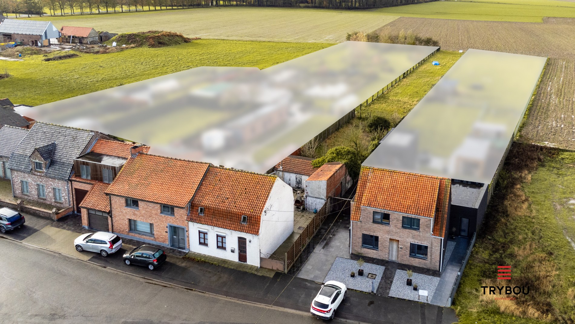 Te renoveren halfopen woning op ruim perceel van 1422m² in Brielen - foto 1