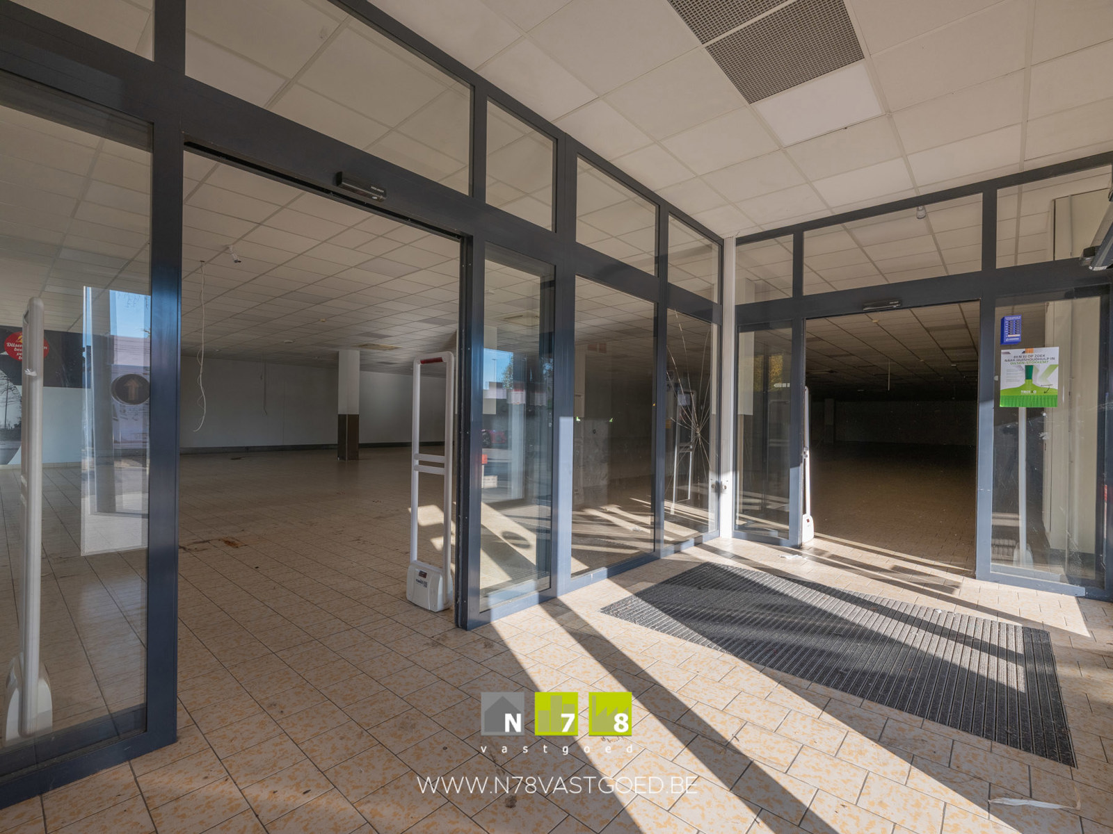 Commercial for rent in Dilsen-Stokkem - photo 3