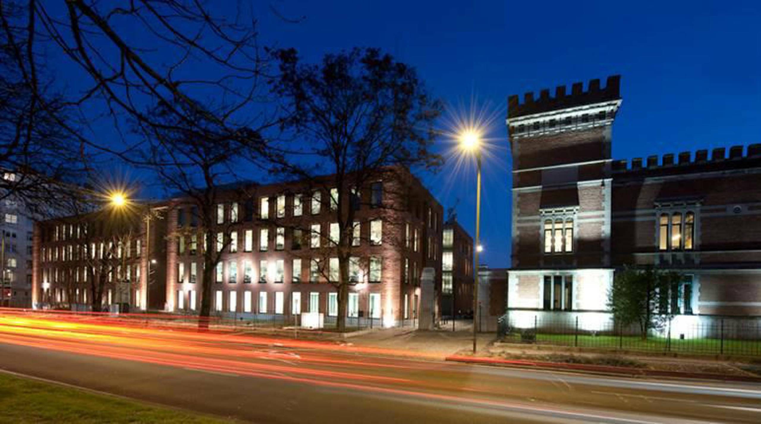 Mooie en aangename kantoren te huur in Etterbeek - foto 4
