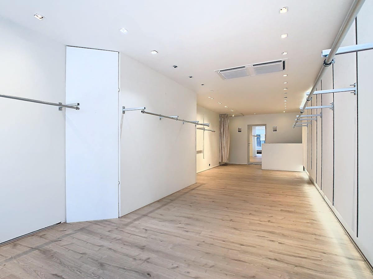 Handelspand op commerciële ligging in Brugge - foto 4