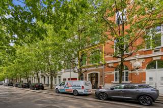 In de Graaf Van Egmontstraat bevindt zich dit charmante en instapklare appartement. De straat maakt deel uit van het historische Zuid en...