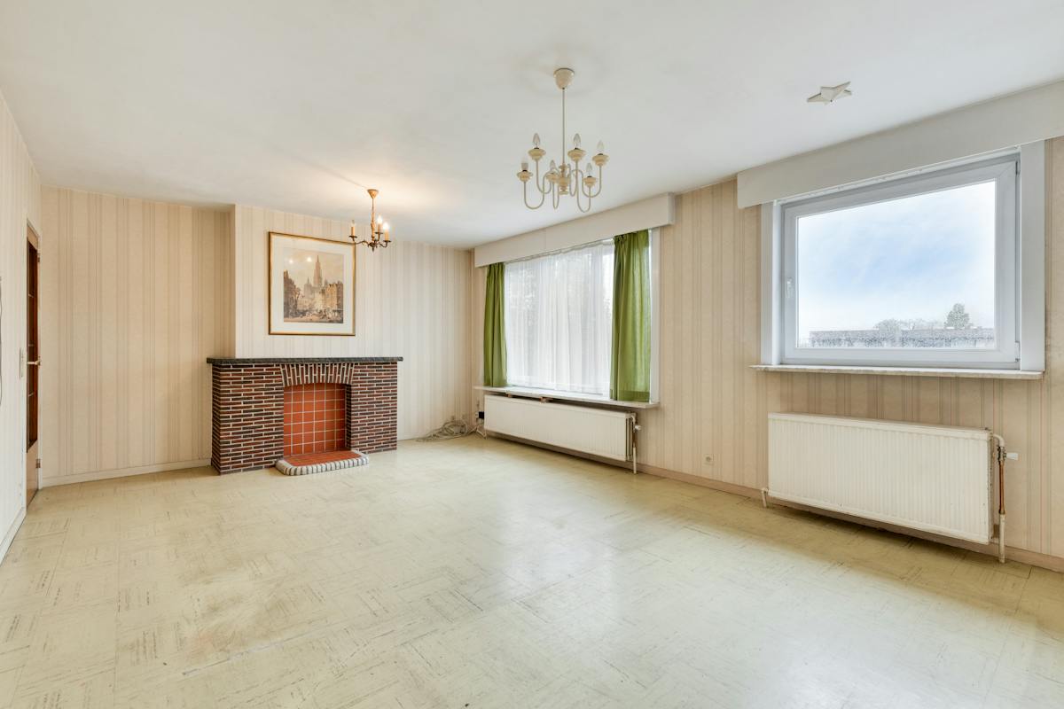 Te renoveren appartement op 4de verdieping te Deurne-zuid! - foto 5