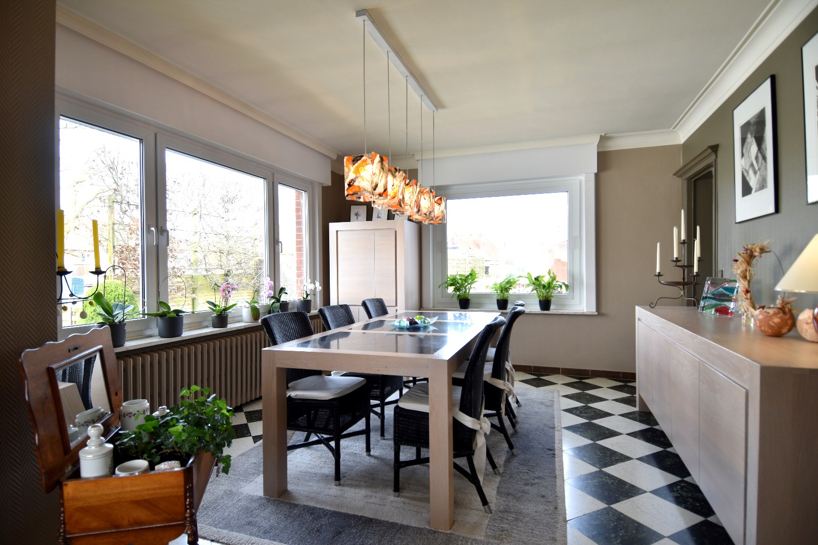 Karaktervolle woning met 3 slaapkamers, garage én tuin op een rustige locatie te koop in Marke - foto 5