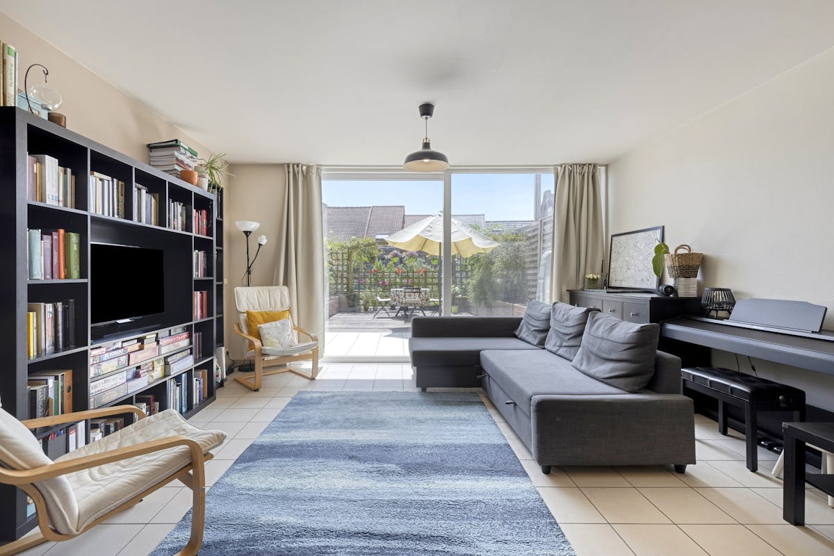 Duplex appartement met 3 slaapkamers, groot terras en garage - foto 1
