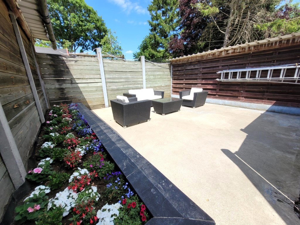 Commercial à vendre à Assebroek avec 3 chambres - photo 3