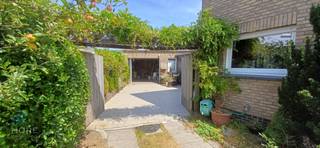 <u><span><strong>OPPORTUNITY!!!</strong></span></u><br /><br />This charming corner house on Notelarenlaan in Knokke village offers everything you seek in a home: a tranquil environment, a cozy garden, and a garage box. <strong>Layout:</strong> <u>ground floor</u>: entrance hall, toilet, spacious living room, equipped kitchen, large laundry room, driveway with garage box at the back. <u>1st floor:</u> landing, 3 bedrooms, shower room, and bathroom with bathtub & toilet. An absolute must-see, both for permanent and second residences. Feel free to call us for a viewing and judge for yourself. The asking price is €745,000 excluding purchase costs.<br /><br /><br /><br /><span><strong>Sale subject to conditions; See www.more.be, "attachments" and subject to availability.</strong></span><br />