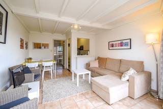 Deze instapklare, gemeubelde studio van 34 m² is perfect gelegen in het bruisende centrum van Middelkerke, op slechts 50 meter van de Zeedijk...