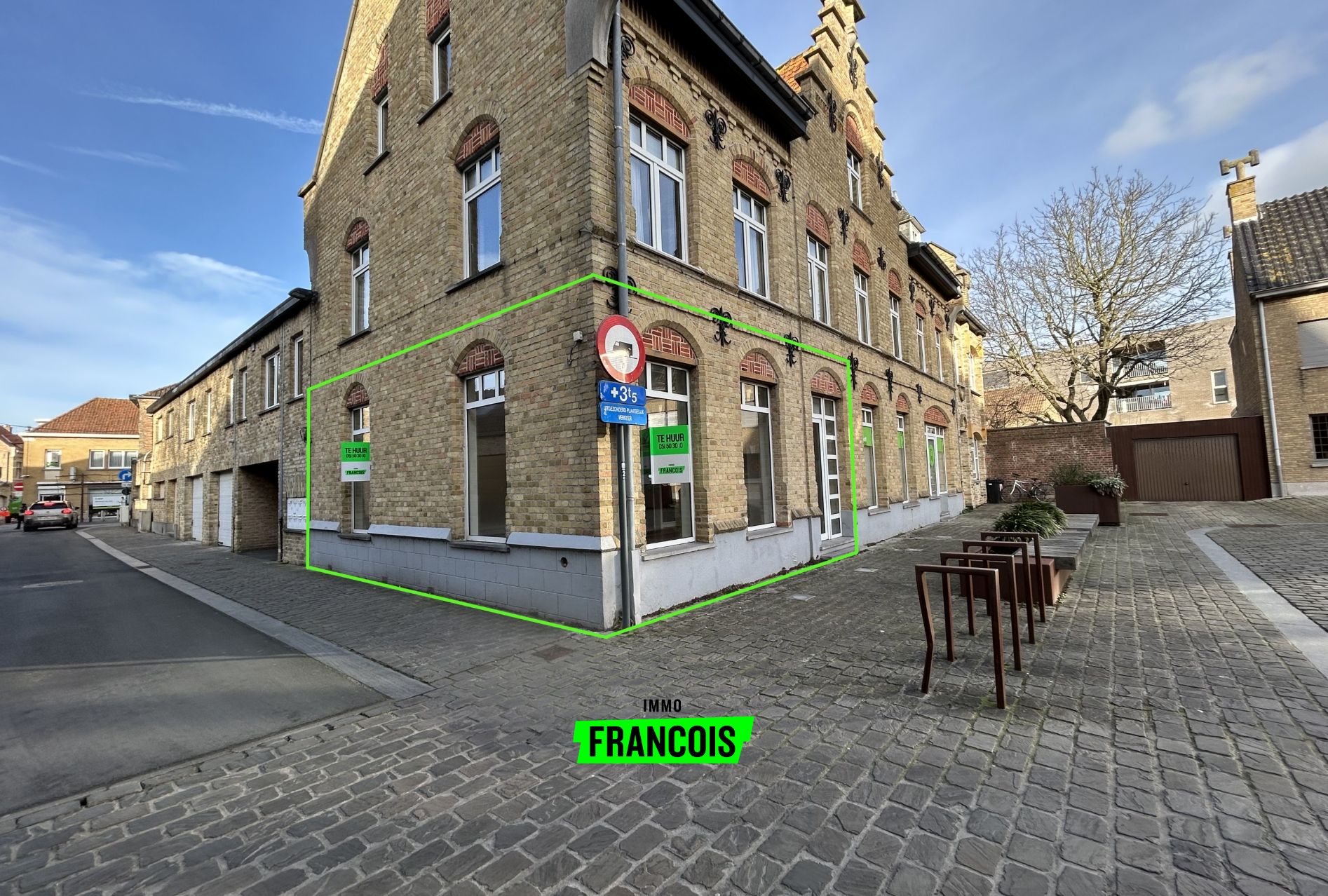 Commercial for rent in Diksmuide - photo 1