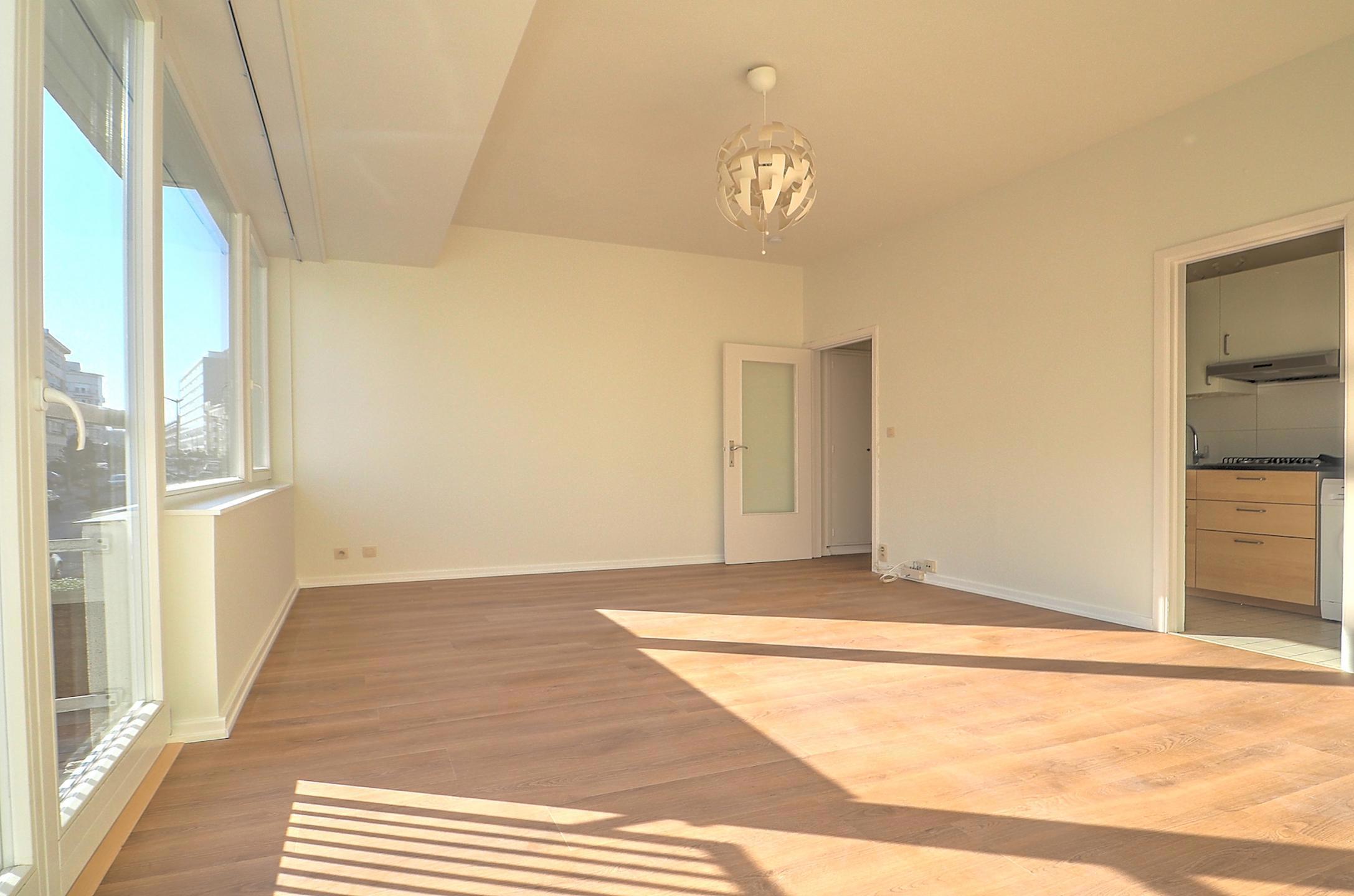 Apartment for rent in Ixelles with 1 bedroom - photo 2