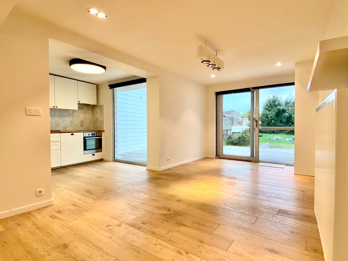 Hedendaagse woning met tuin en 1 slaapkamer te Heule. - foto 4