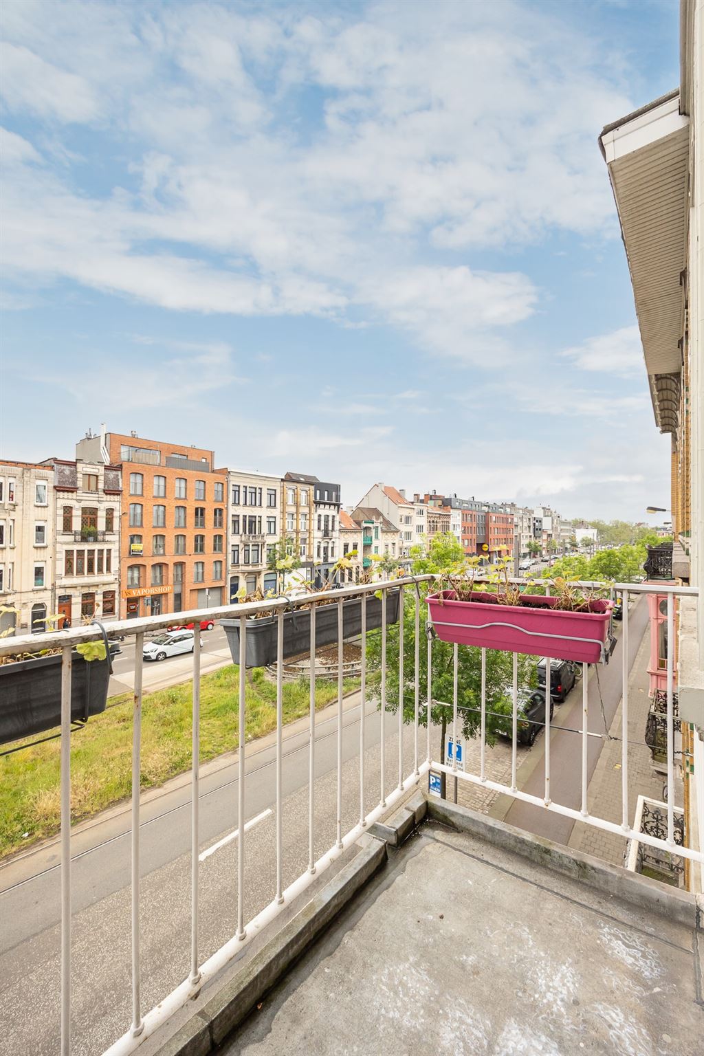 Instapklaar appartement met 2 buitenruimtes - foto 5