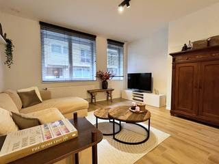 Zeer gezellig en quasi nieuwbouwappartement in het centrum van Heist, op korte afstand van het station, het strand en alle dagdagelijkse...