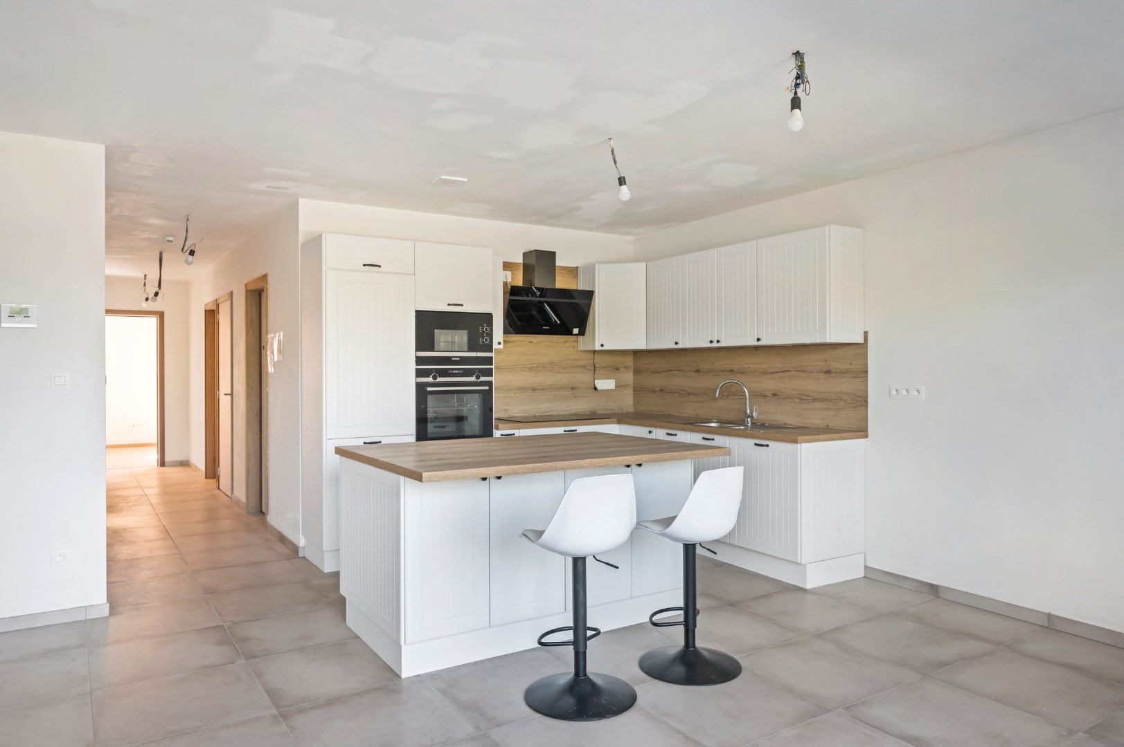 NIEUWBOUWAPPARTEMENT MET EPC A, 3 SLPKS EN 2 ZONGERICHTE TERRASSEN - foto 1