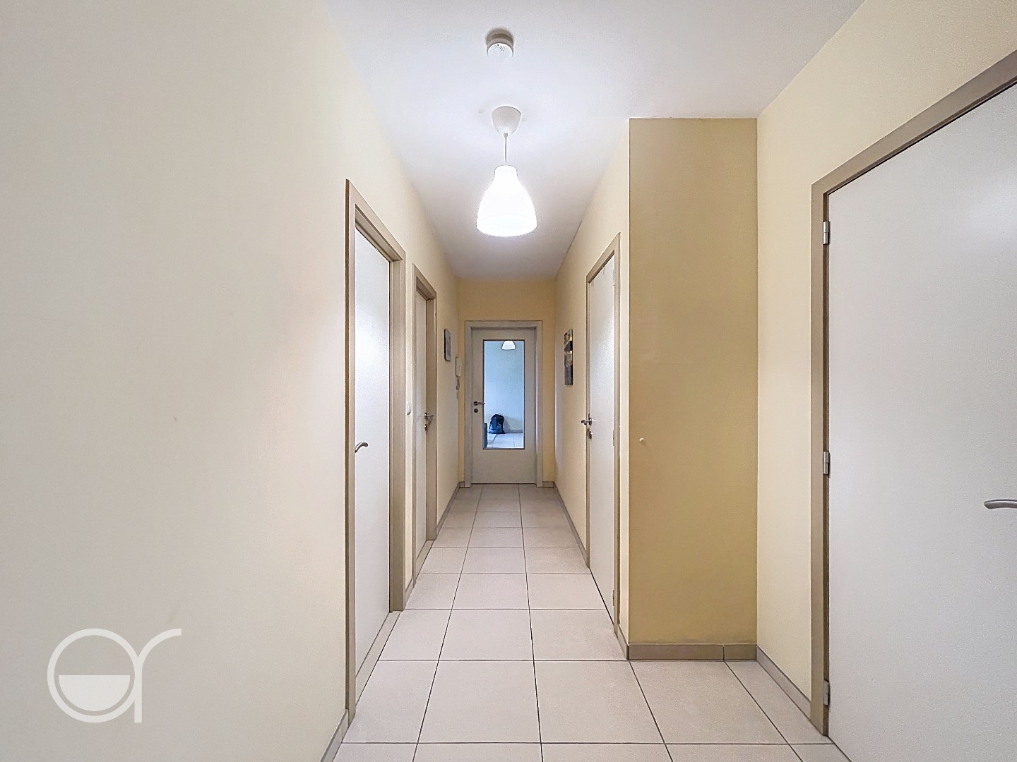 Lichtrijk appartement met terras en garagebox nabij station Gent-Sint-Pieters - foto 3