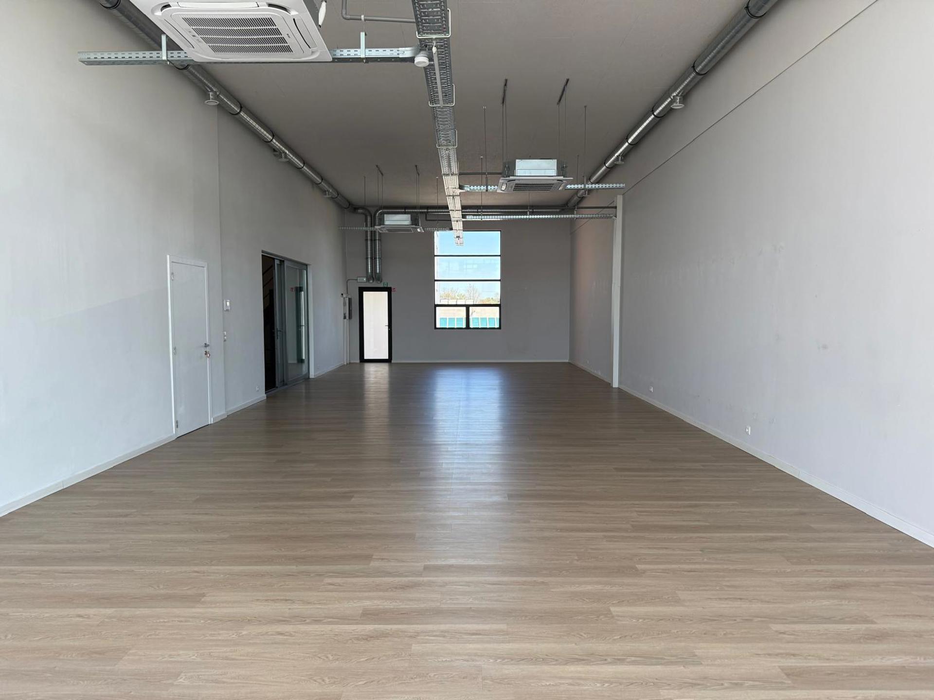 Polyvalente ruimte / kantoor ruimte te huur op 187m² - foto 4