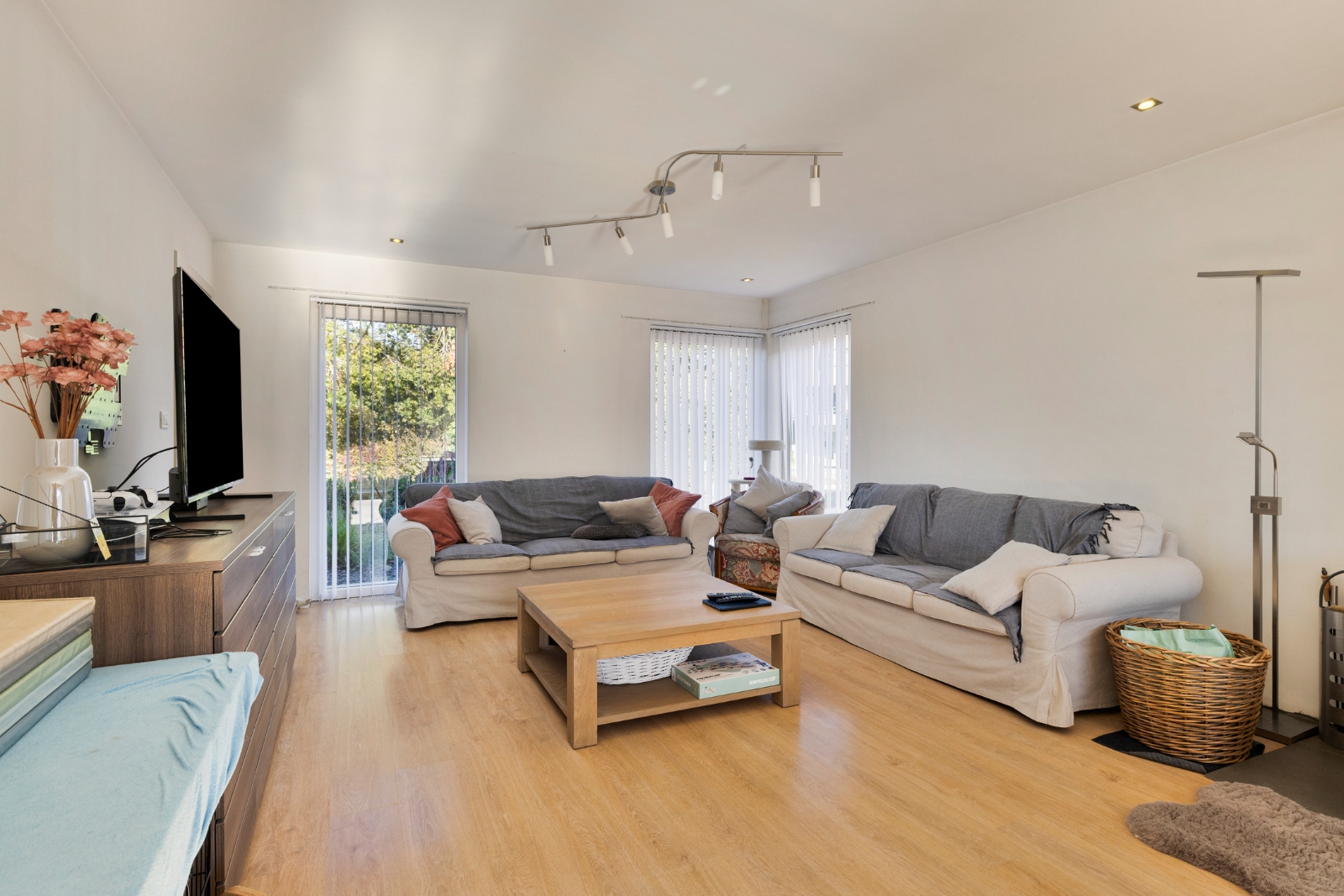 Ruime moderne woning aan de voet van de Kluisberg met prachtig landelijk zicht - foto 5