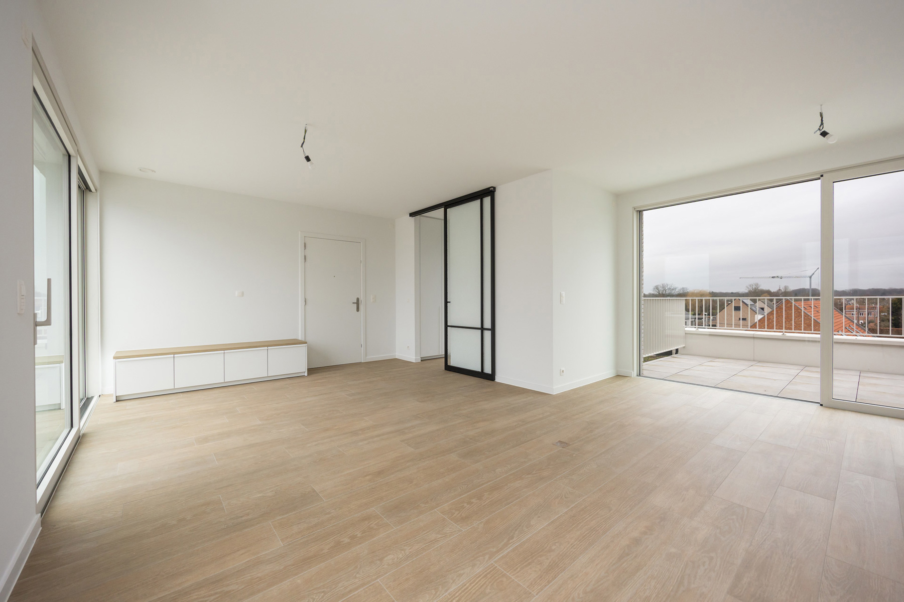 ENERGIEZUINIGE PENTHOUSE MET 2 RUIME TERRASSEN - foto 4