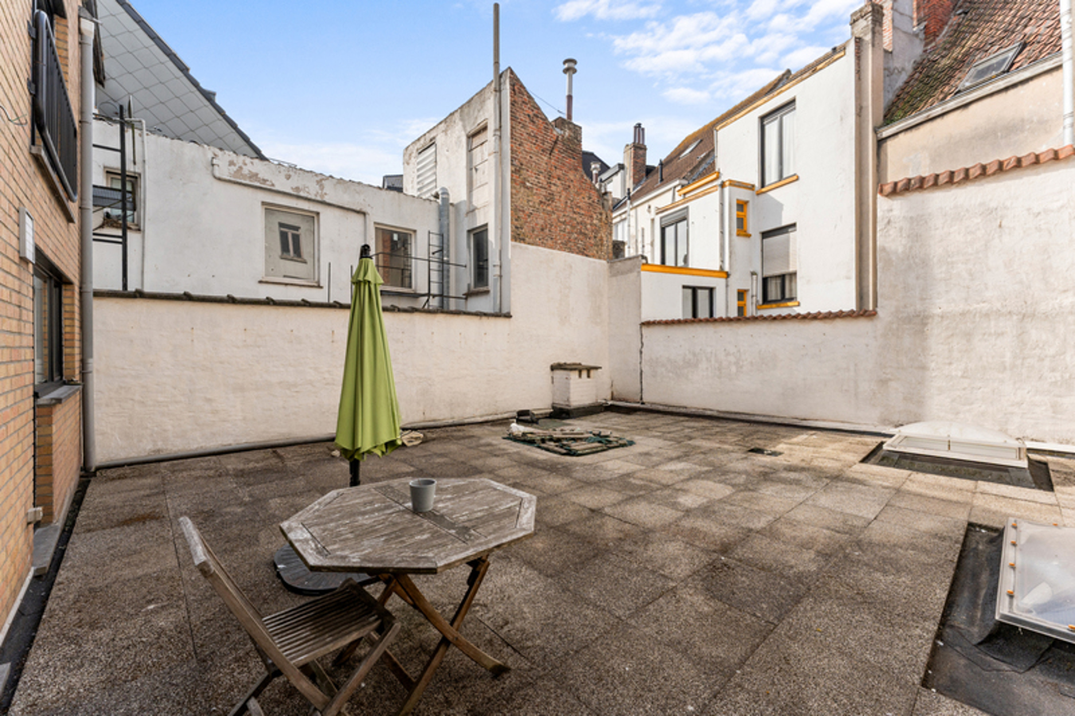 Duplex vlakbij zee met een uitzonderlijk ruim zonneterras.  - foto 5