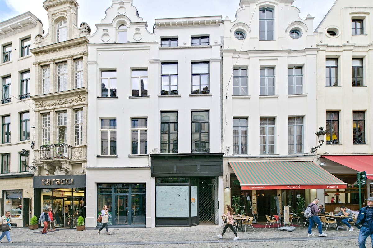 Appartement met 2 slaapkamers aan Grote Markt Brussel - foto 5
