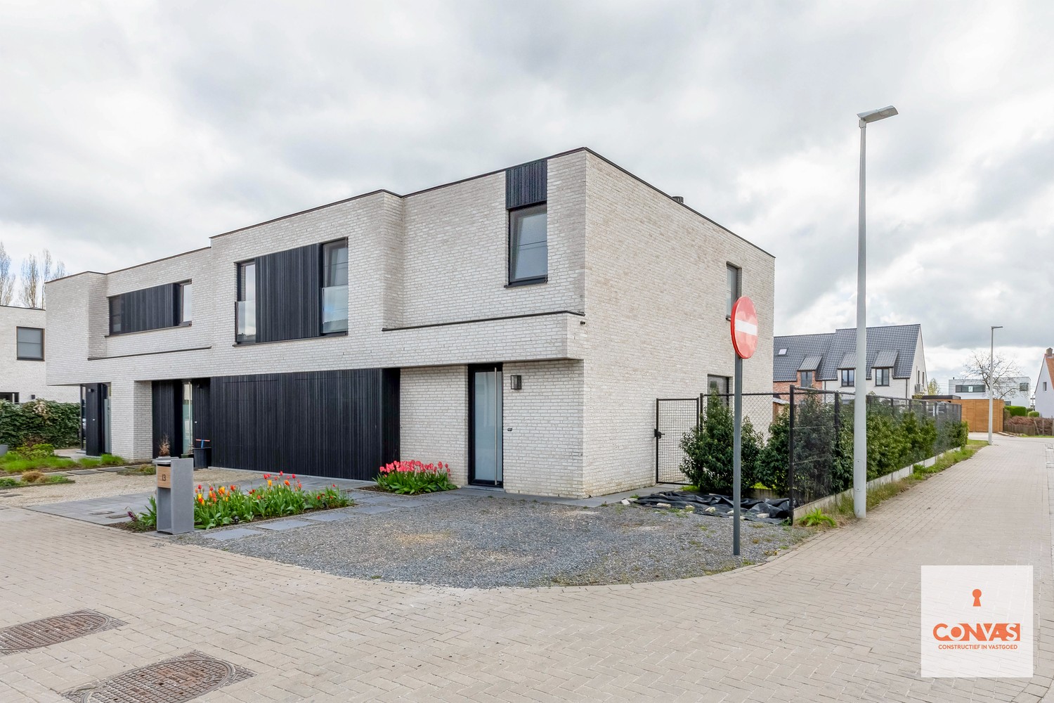 Recente (2021) en energiezuinige woning in rustige woonwijk - foto 2