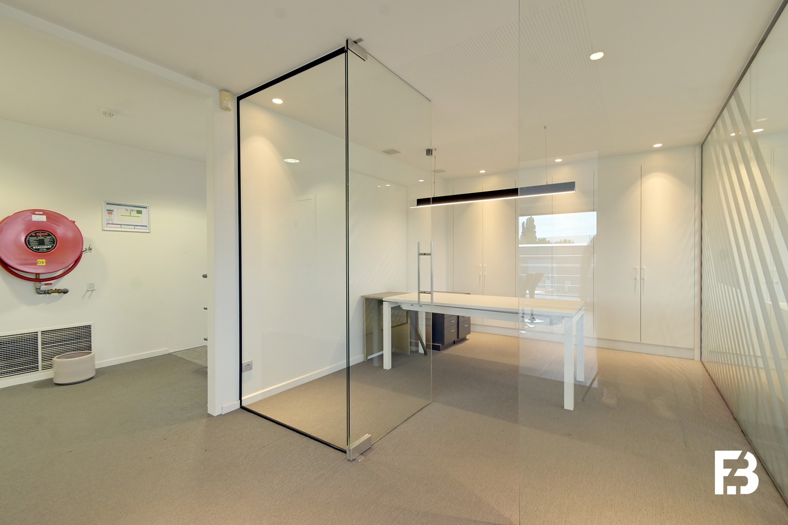 Commercial for rent in Deinze - photo 4