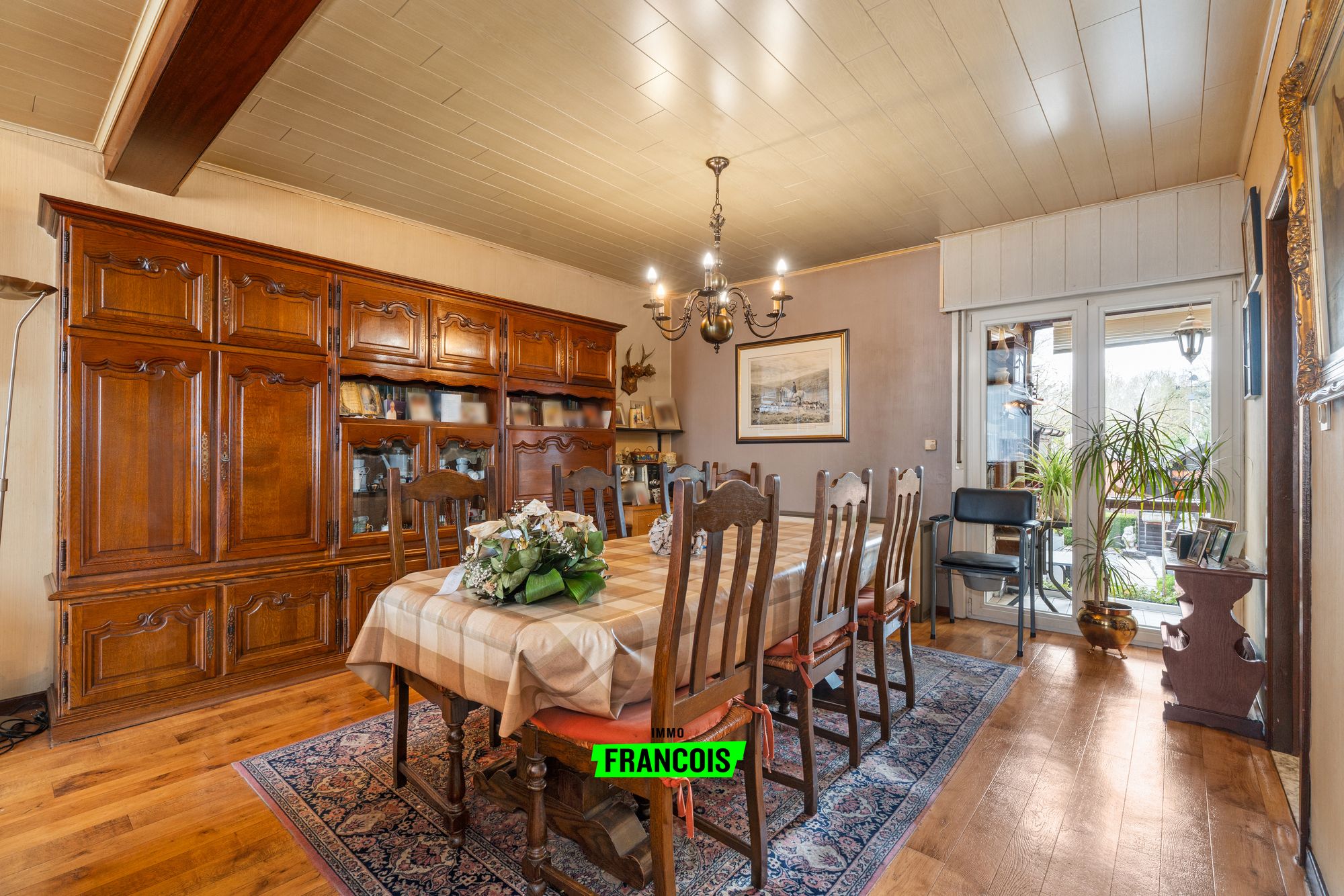 Rijwoning met potentieel en ruim bijgebouw te koop in Boekhoute - foto 4