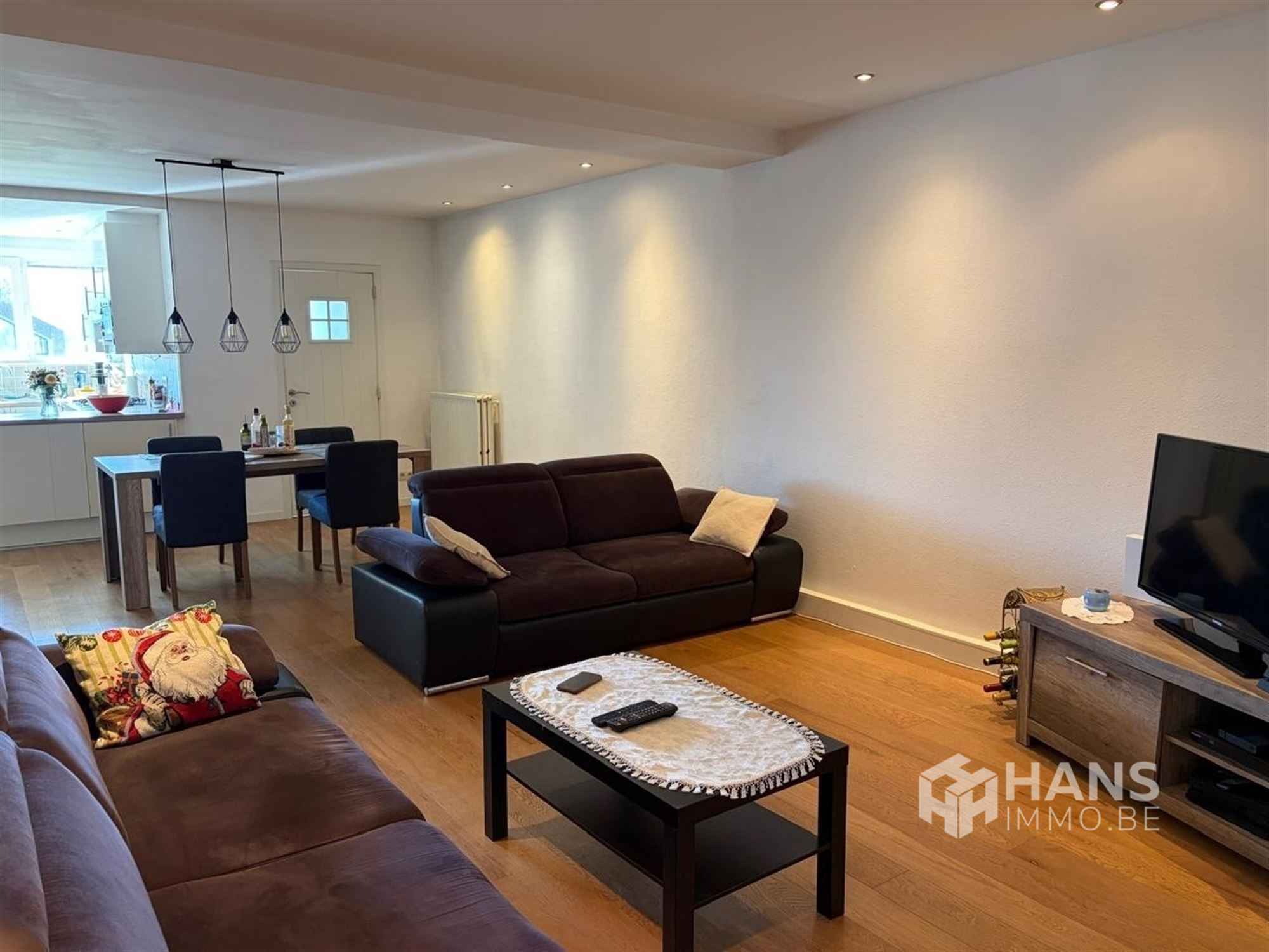 Apartment - photo 3