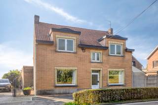 House for sale in Sint-Pieters-Leeuw