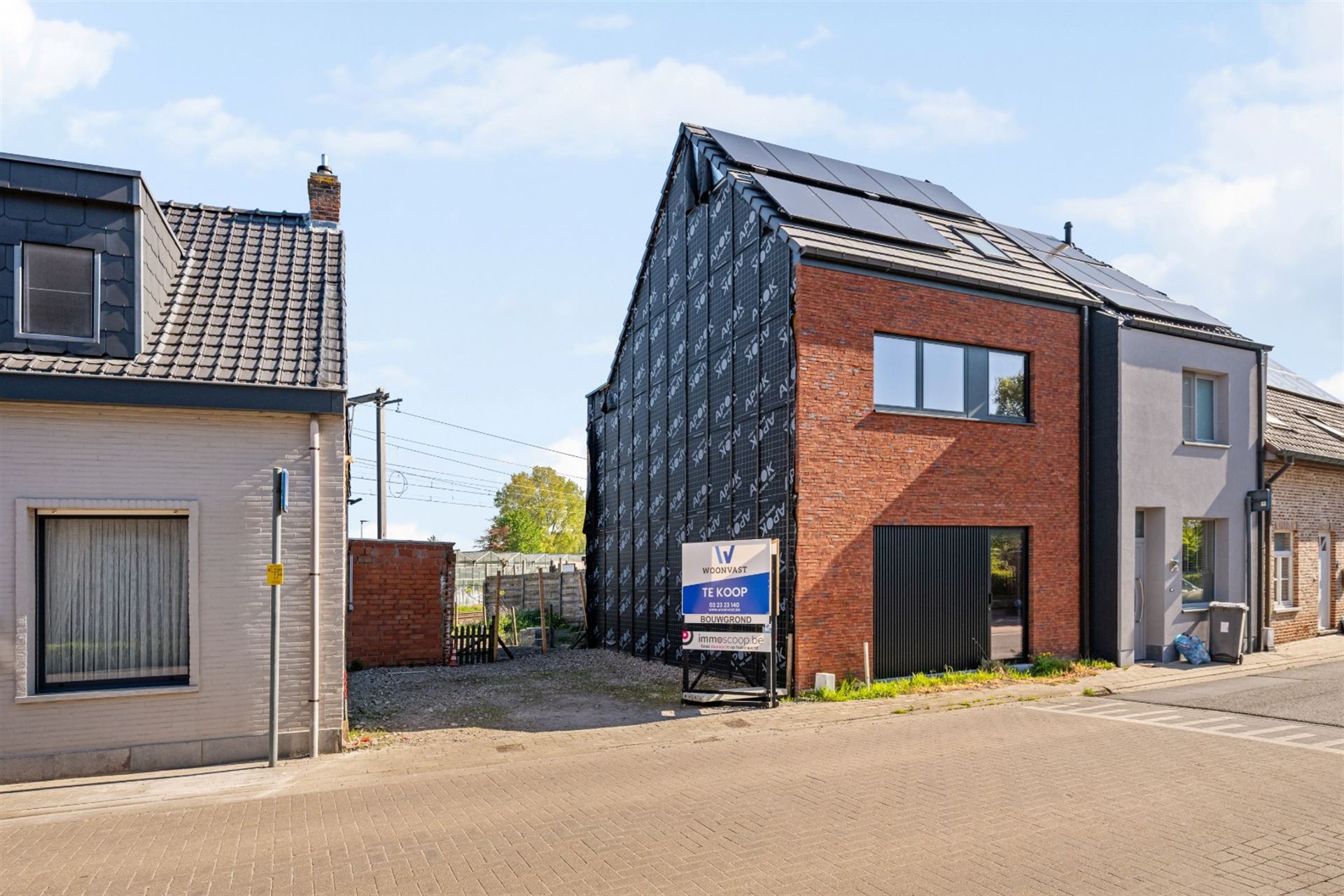Bouwklaar perceel voor gesloten bebouwing — Eekstraat 367A, Lokeren - foto 1